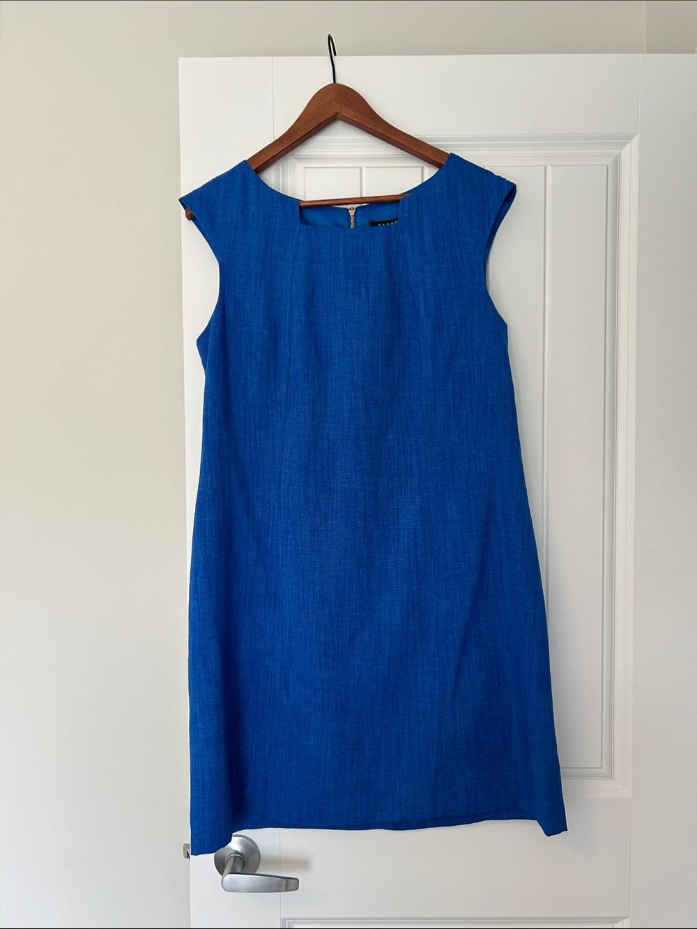 Tahari Cobalt Blue Cap-Sleeve Shift Dress